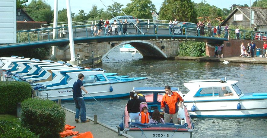 day boat hire norfolk broads